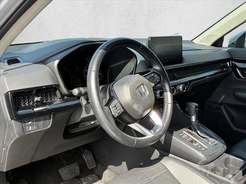 Used 2025 Honda CR-V EX-L image 12