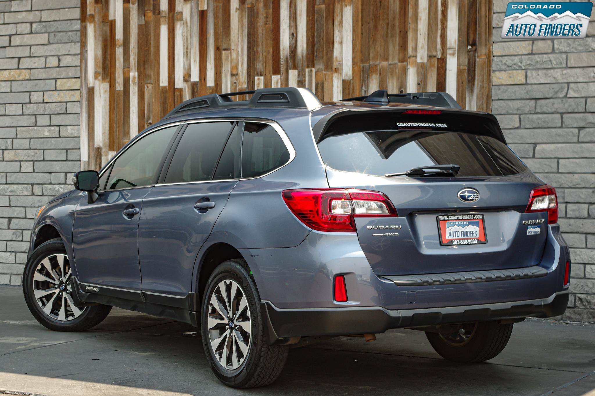 Used 2016 Subaru Outback 2.5i Limited AWD/4WD image 4