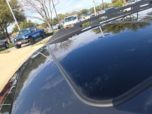 Certified 2025 Subaru Outback Wilderness image 7