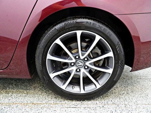 Used 2016 Acura TLX V6 w/ Technology Package FWD image 21