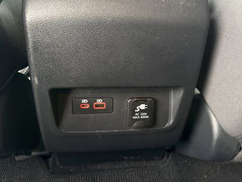 Used 2022 Nissan Frontier SV image 17