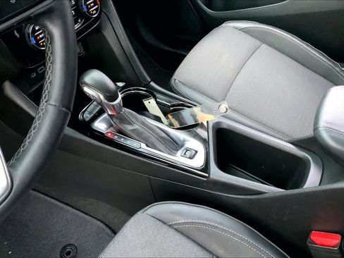 Used 2021 Buick Encore GX Select w/ Experience Buick Package image 16