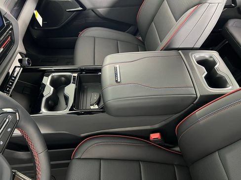New 2024 Chevrolet Silverado EV RST AWD/4WD image 32
