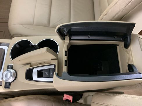 Used 2012 Mercedes-Benz E 350 Cabriolet image 27