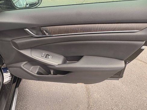 Used 2022 Honda Accord EX-L image 24