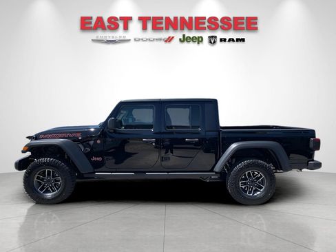 New 2025 Jeep Gladiator Mojave w/ Convenience Group image 6