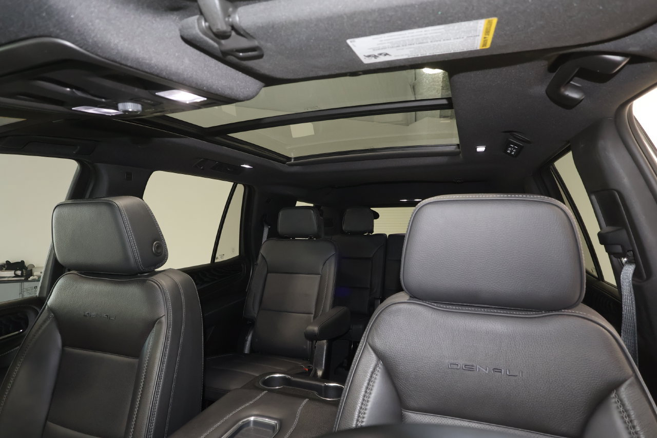 Used 2024 GMC Yukon Denali AWD/4WD image 19