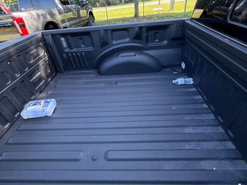 Used 2018 Ford F150 XLT w/ Equipment Group 302A Luxury RWD image 12