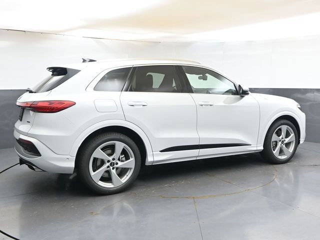 New 2026 Audi Q5 Prestige AWD/4WD image 6