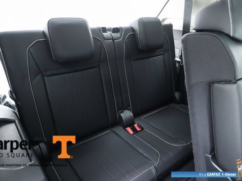 Used 2023 Volkswagen Tiguan SE w/ Panoramic Sunroof Package FWD image 76