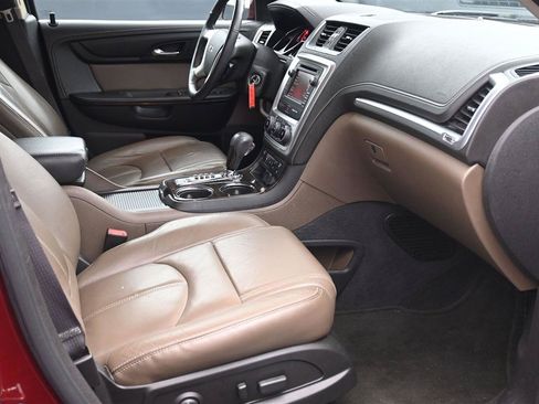 Used 2015 GMC Acadia SLT AWD/4WD image 9