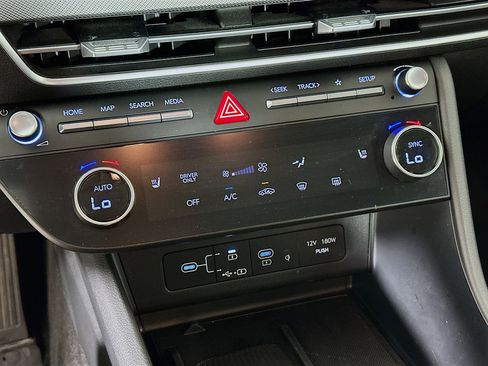Used 2025 Hyundai Sonata SEL image 23