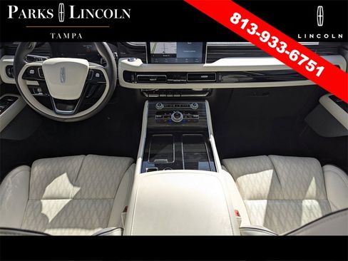 Certified 2023 Lincoln Aviator Black Label w/ Dynamic Handling Package image 9