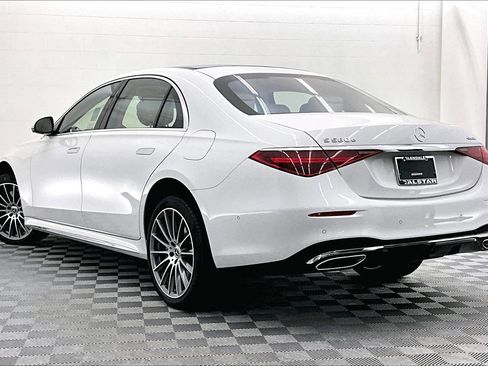 New 2026 Mercedes-Benz S 580e 4MATIC Sedan image 2