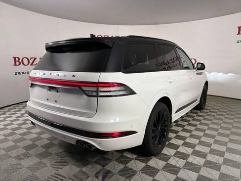 Used 2024 Lincoln Aviator Black Label AWD/4WD image 8