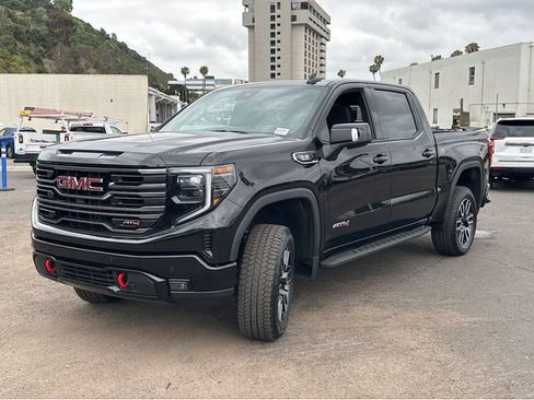 New 2026 GMC Sierra 1500 AT4 w/ AT4 Premium Package AWD/4WD image 10