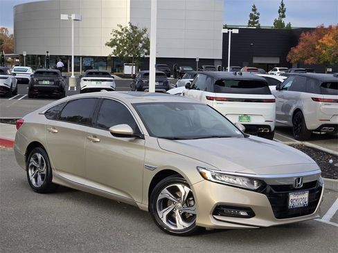 Used 2020 Honda Accord EX image 1
