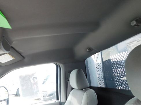 Used 2018 Ford F450 XL w/ XL Value Package image 26