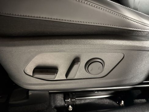 New 2026 Kia Sorento EX image 17