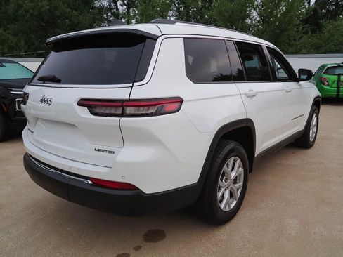 Used 2023 Jeep Grand Cherokee L Limited AWD/4WD image 7