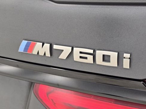 Used 2018 BMW M760i xDrive w/ Luxury Rear Seating Package AWD/4WD image 7