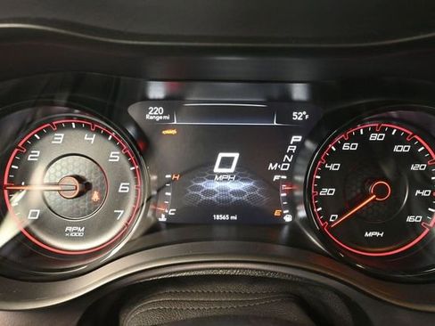 Used 2021 Dodge Charger R/T w/ Plus Group RWD image 32