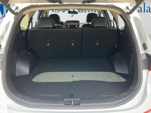 Used 2020 Hyundai Santa Fe SEL w/ Convenience + Premium Package FWD image 12