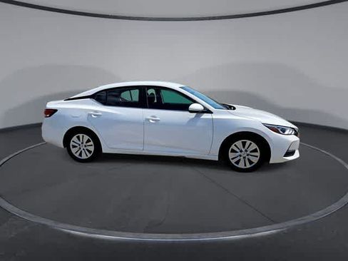 Used 2022 Nissan Sentra S FWD image 9