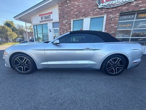 Used 2019 Ford Mustang Premium image 8