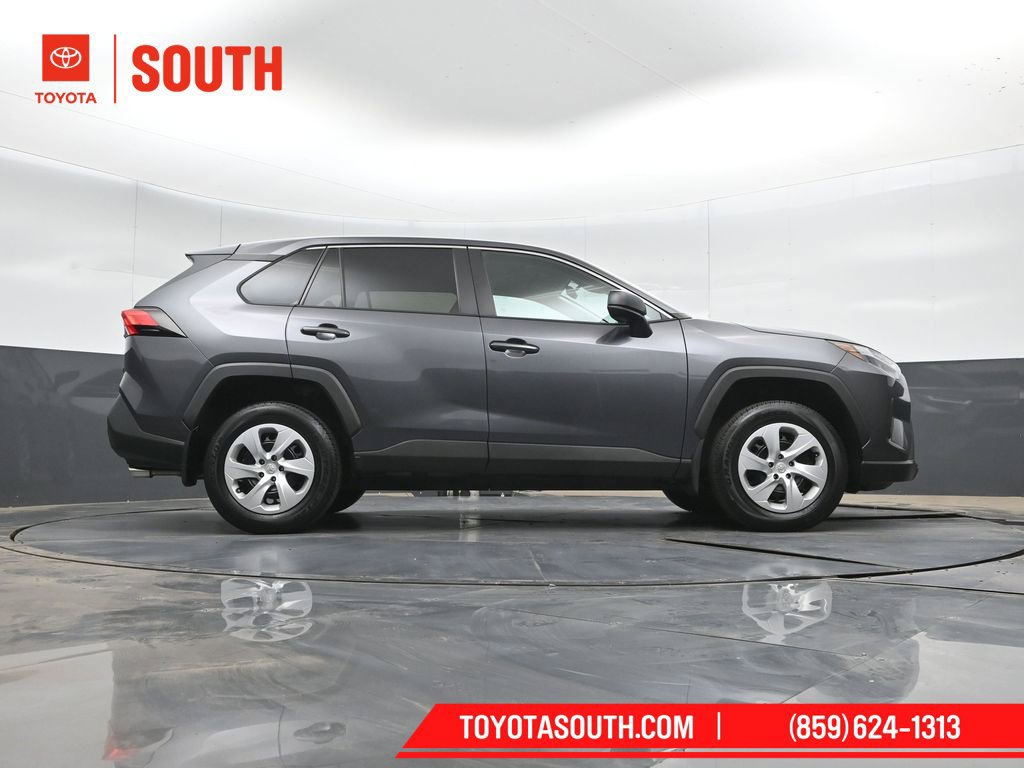 Used 2024 Toyota RAV4 LE FWD image 36