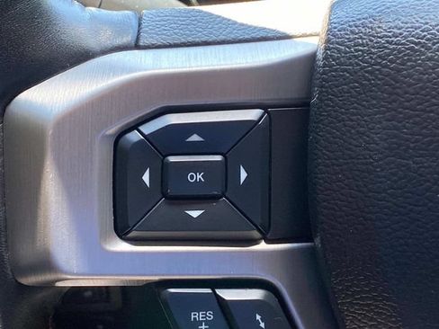 Used 2020 Ford F150 Platinum w/ Equipment Group 701A Luxury AWD/4WD image 21
