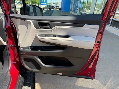 New 2026 Honda Odyssey EX-L image 42