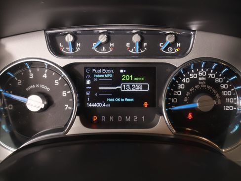 Used 2013 Ford F150 Platinum AWD/4WD image 4