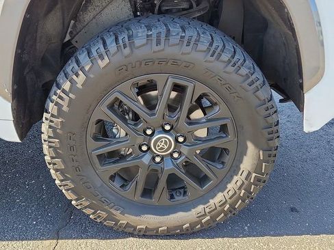 Used 2024 Toyota Tundra Limited w/ Power Package AWD/4WD image 7