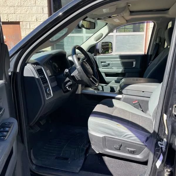 Used 2016 RAM 2500 Big Horn w/ Black Appearance Group AWD/4WD image 24