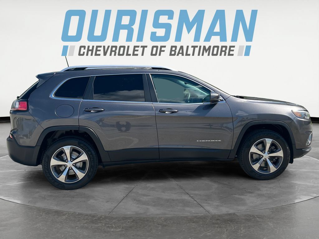 Used 2019 Jeep Cherokee Limited AWD/4WD image 7