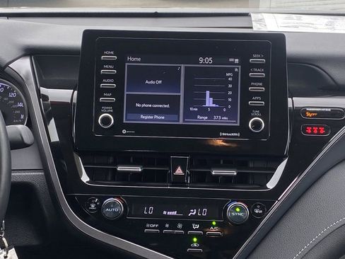 Certified 2024 Toyota Camry SE FWD image 28