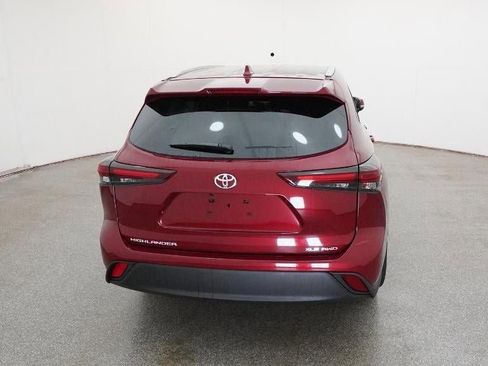 New 2026 Toyota Highlander XLE AWD/4WD image 7