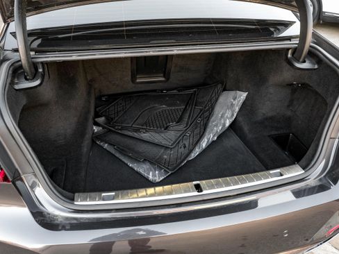 Used 2021 BMW 750i xDrive image 67