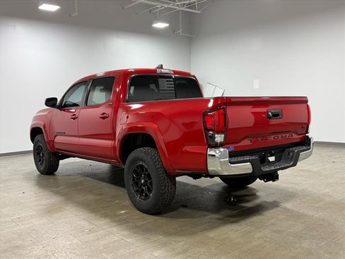 Used 2022 Toyota Tacoma SR5 image 6