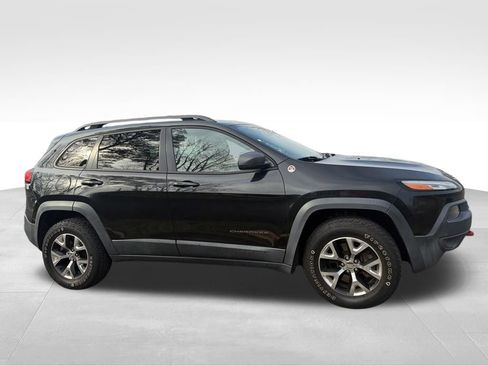 Used 2014 Jeep Cherokee Trailhawk w/ Technology Group image 4