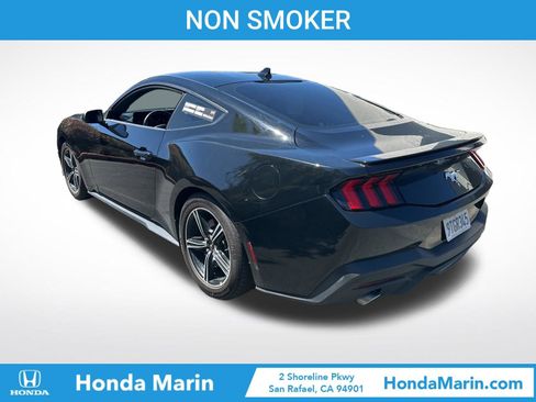 Used 2025 Ford Mustang Premium RWD image 8