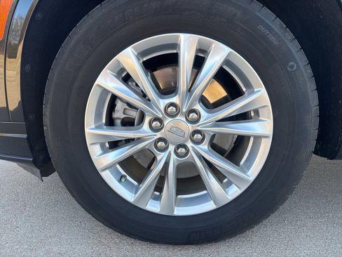 Used 2023 Cadillac XT6 Luxury image 8