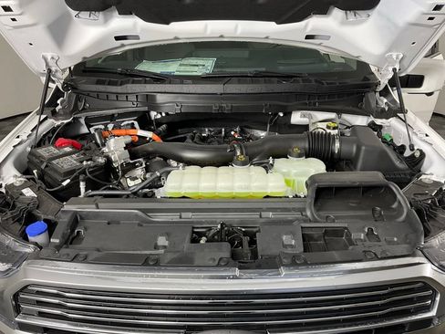 New 2026 Ford F150 Platinum w/ Equipment Group 703A Plus AWD/4WD image 9