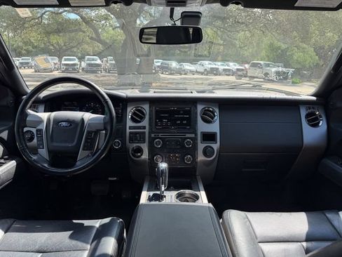 Used 2015 Ford Expedition Limited w/ Equipment Group 301A RWD image 16