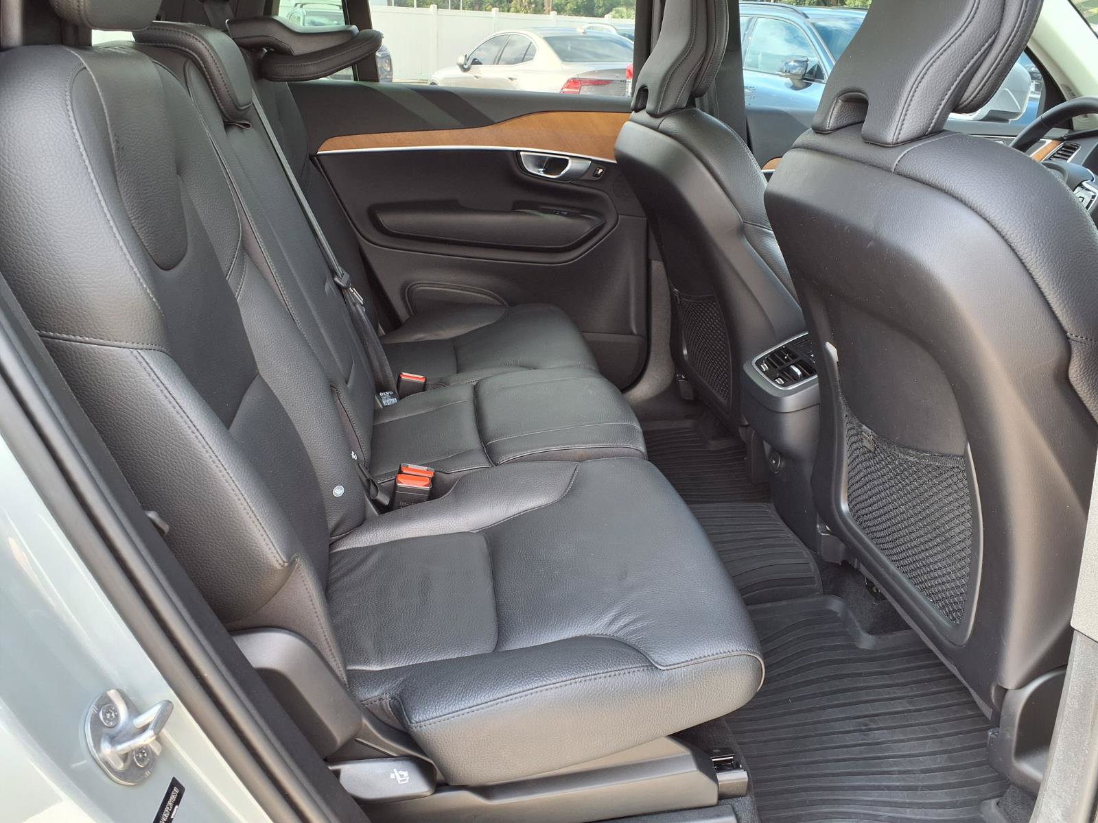 Certified 2024 Volvo XC90 B6 Plus w/ Protection Package Premier AWD/4WD image 15