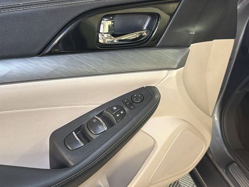 Used 2017 Nissan Maxima 3.5 SL image 23