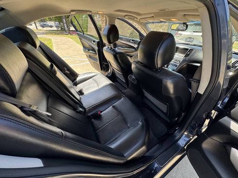 Used 2012 INFINITI G37 Journey w/ Premium Pkg RWD image 28