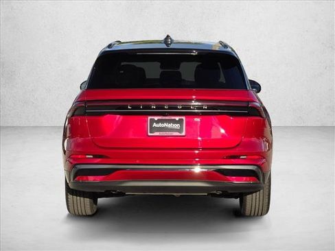 New 2026 Lincoln Nautilus Reserve image 6