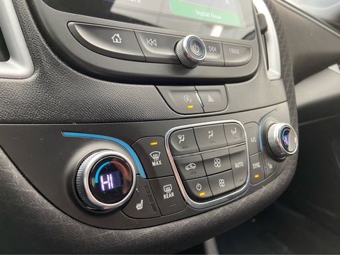 Used 2023 Chevrolet Malibu LT image 26